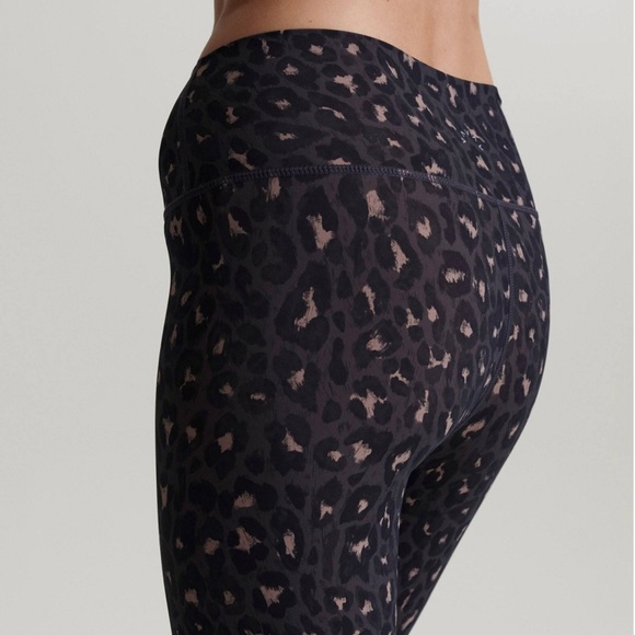 Varley Montero Leggings Cropped Molten Leopard Animal Print Women's Size M Soft - Picture 2 of 10